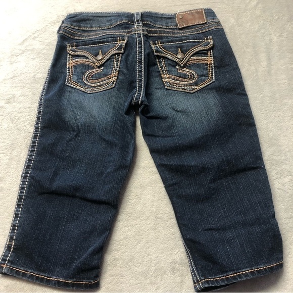 Silver McKenzie Crop Capri Jeans Dark Wash Size 29 - Picture 3 of 10